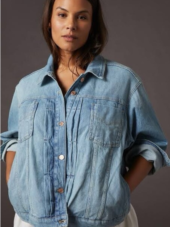 Pilcro Jackets & Blazers - Anthro Pilcro Comeback Boyfriend Denim Jean Jacket size xs light blue pockets